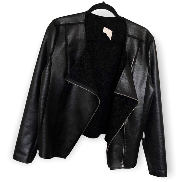 Nordstrom Jackets & Blazers - NWT Nordstrom leather and shearling reversible and fur jacket